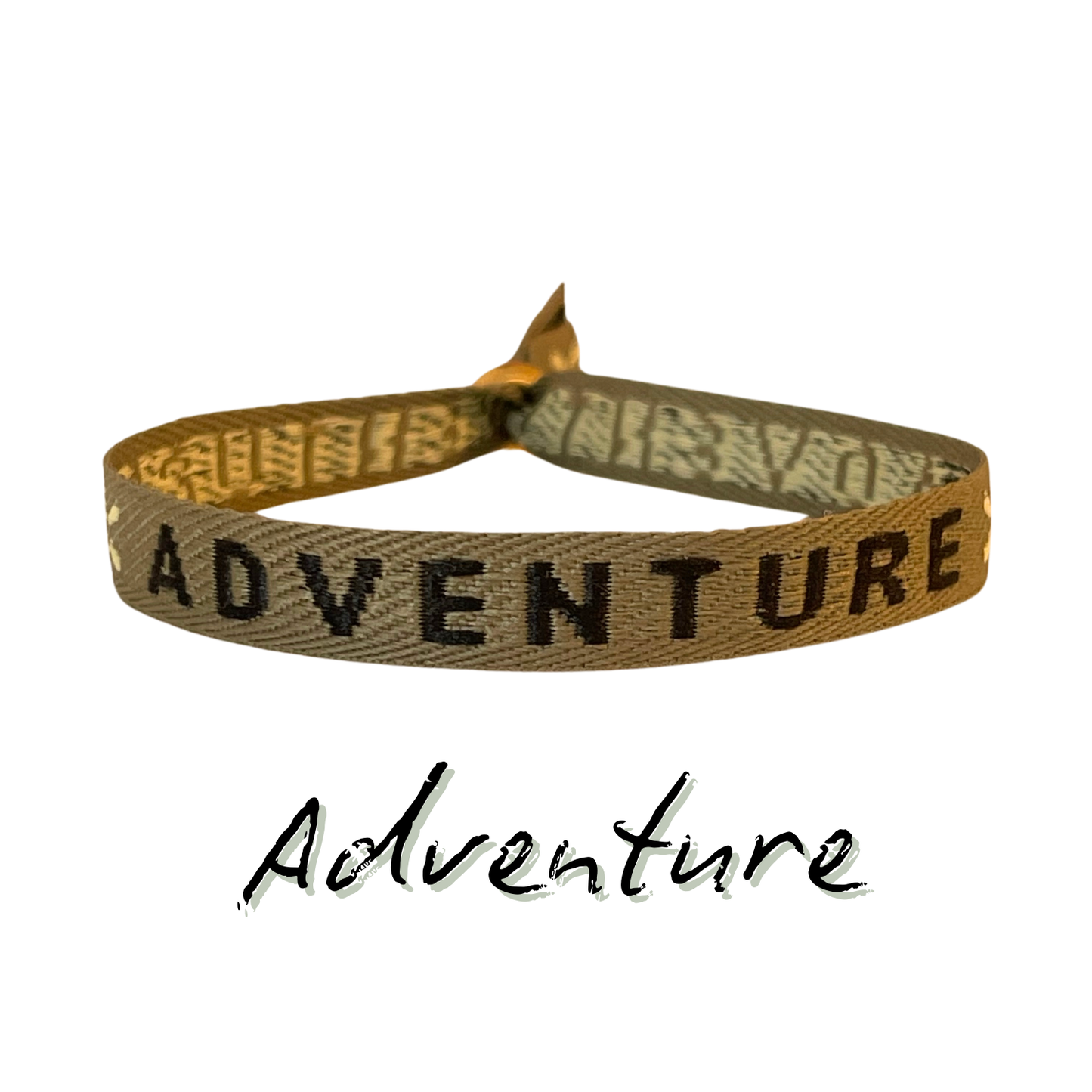 Statement armband - Adventure in grün und schwarz mit einer Schiebperle. esign.