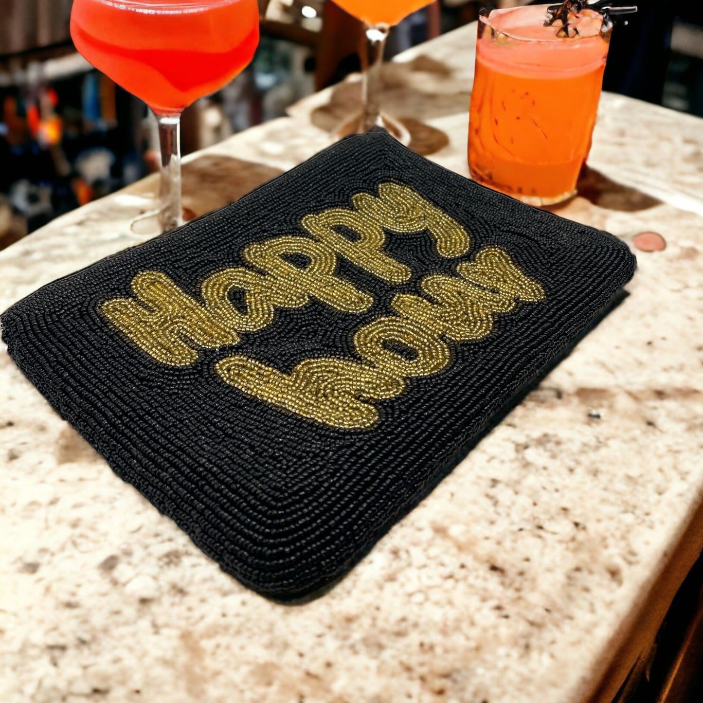 Clutch Schwarz Gold – Dein Statement Piece