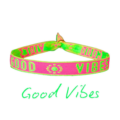 happymaker Stoffarmband mit Statement - Good Vibes neon