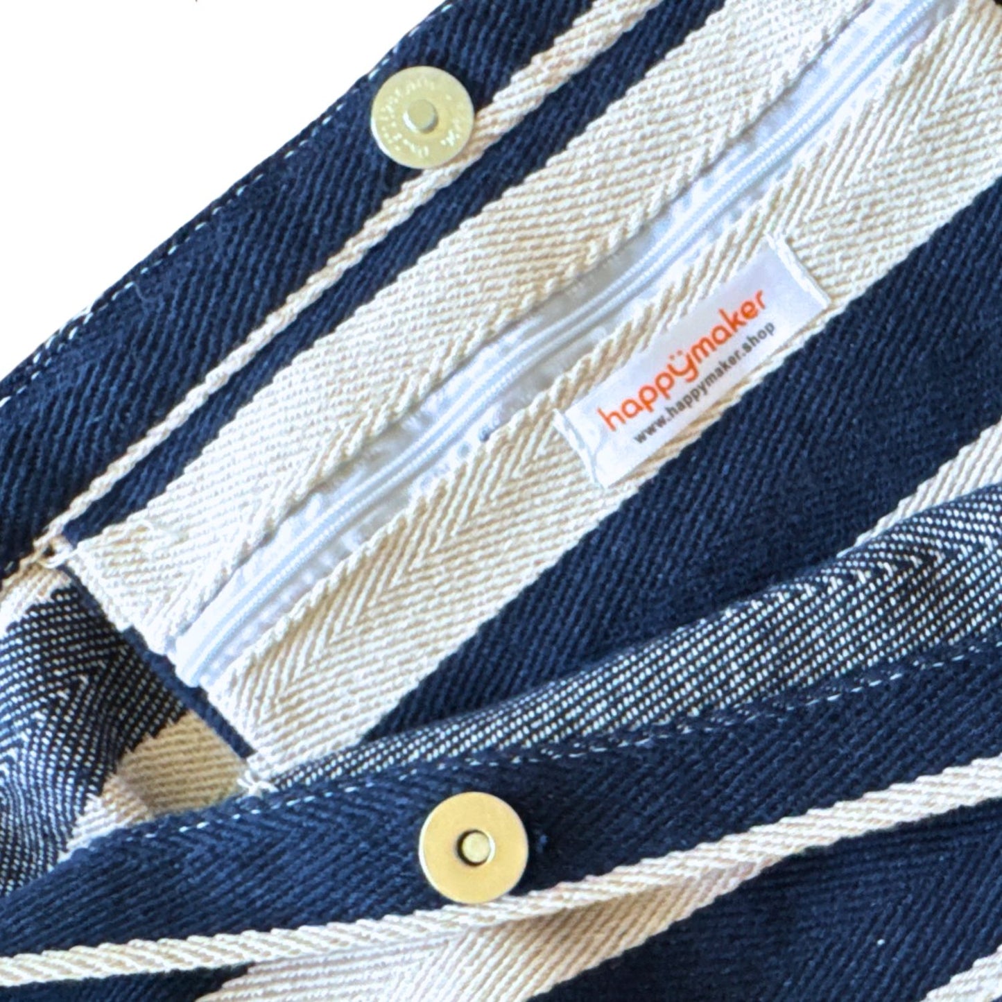 Badetasche XXL - blau-weiss gestreift mit Pompom