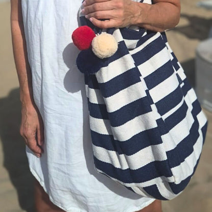 Badetasche XXL - blau-weiss gestreift mit Pompom
